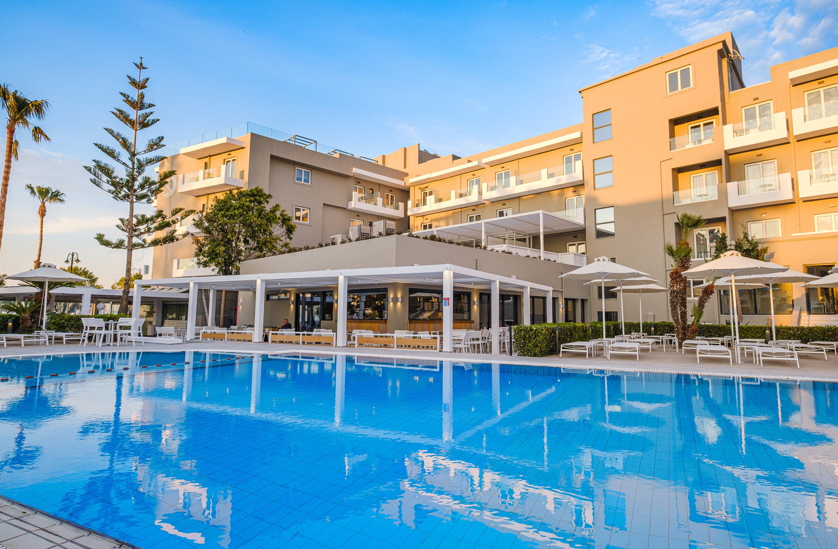 POOL 34